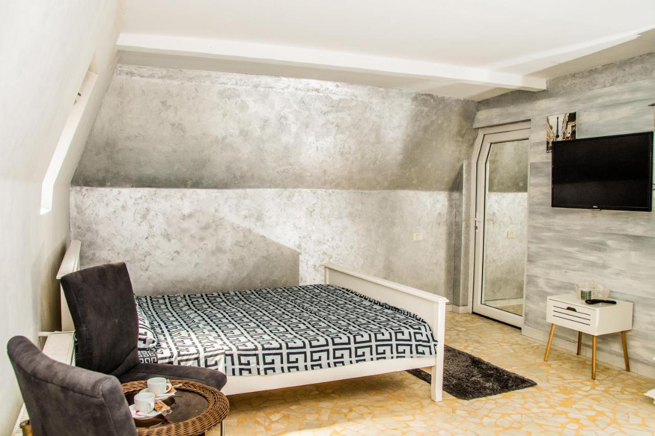 La Verde Hotel Iasi Bagian luar foto
