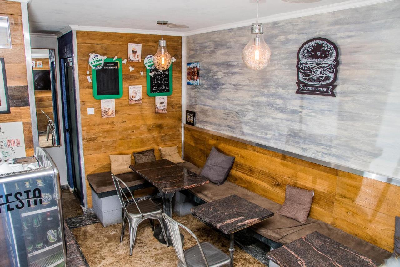 La Verde Hotel Iasi Bagian luar foto
